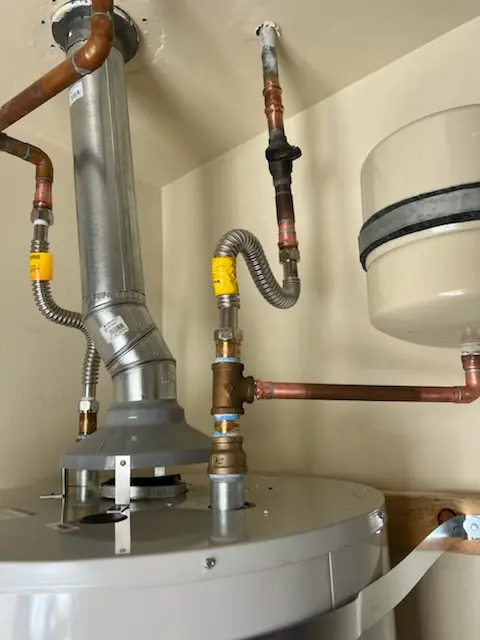 Water heater installation and plumbing repair in Hickory Square